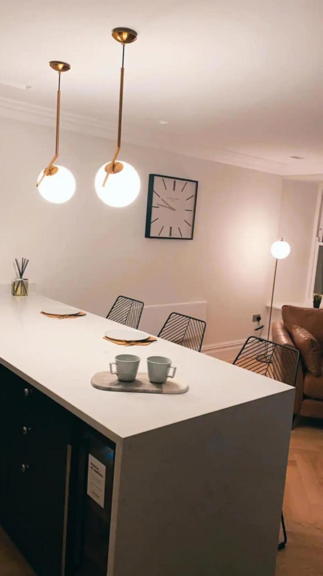 The Bank Apartment คาร์ดิฟฟ์ ภายนอก รูปภาพ